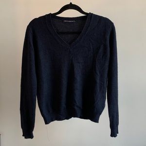 Brandy navy v-neck knit sweater